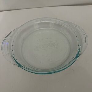 Pyrex Clear Glass Round Dish